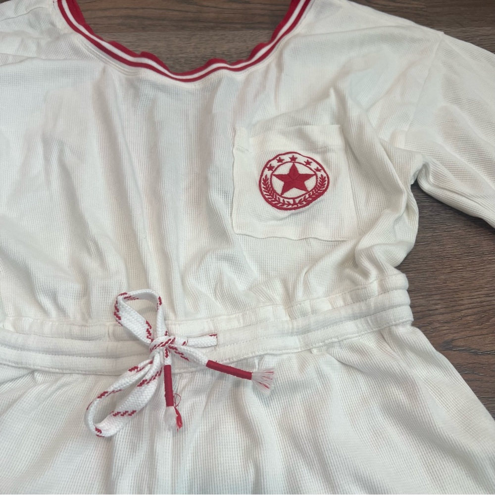 Anthropologie Waffle Knit Romper Size Medium Ivory Red Trim Lounge Casual Cozy - Picture 3 of 10